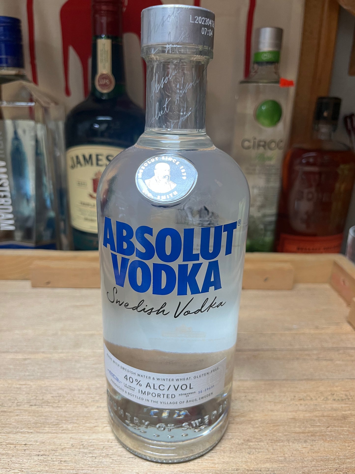 ABSOLUT Vodka (750 mL)