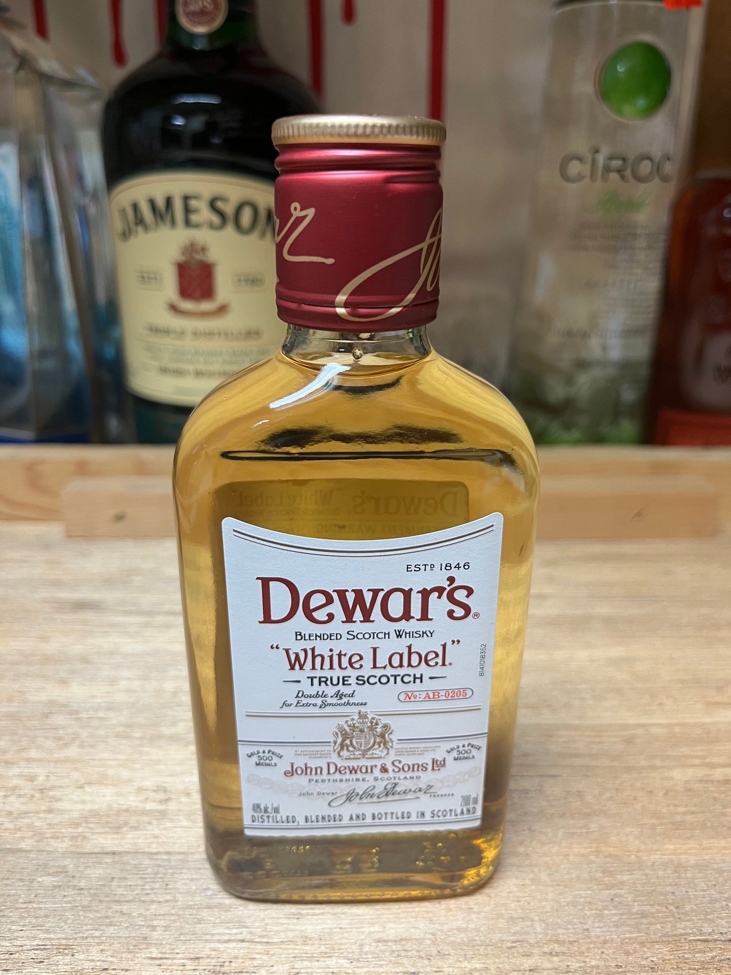 Dewar's Whiskey (200 mL)