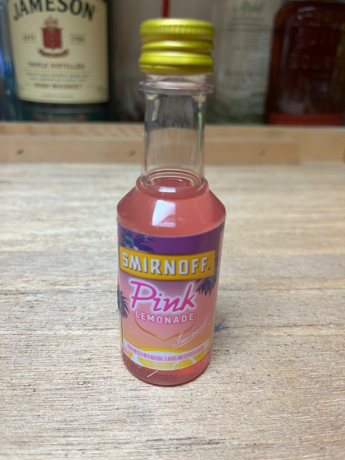 Smirnoff "Pink Lemonade" Vodka (50 mL)