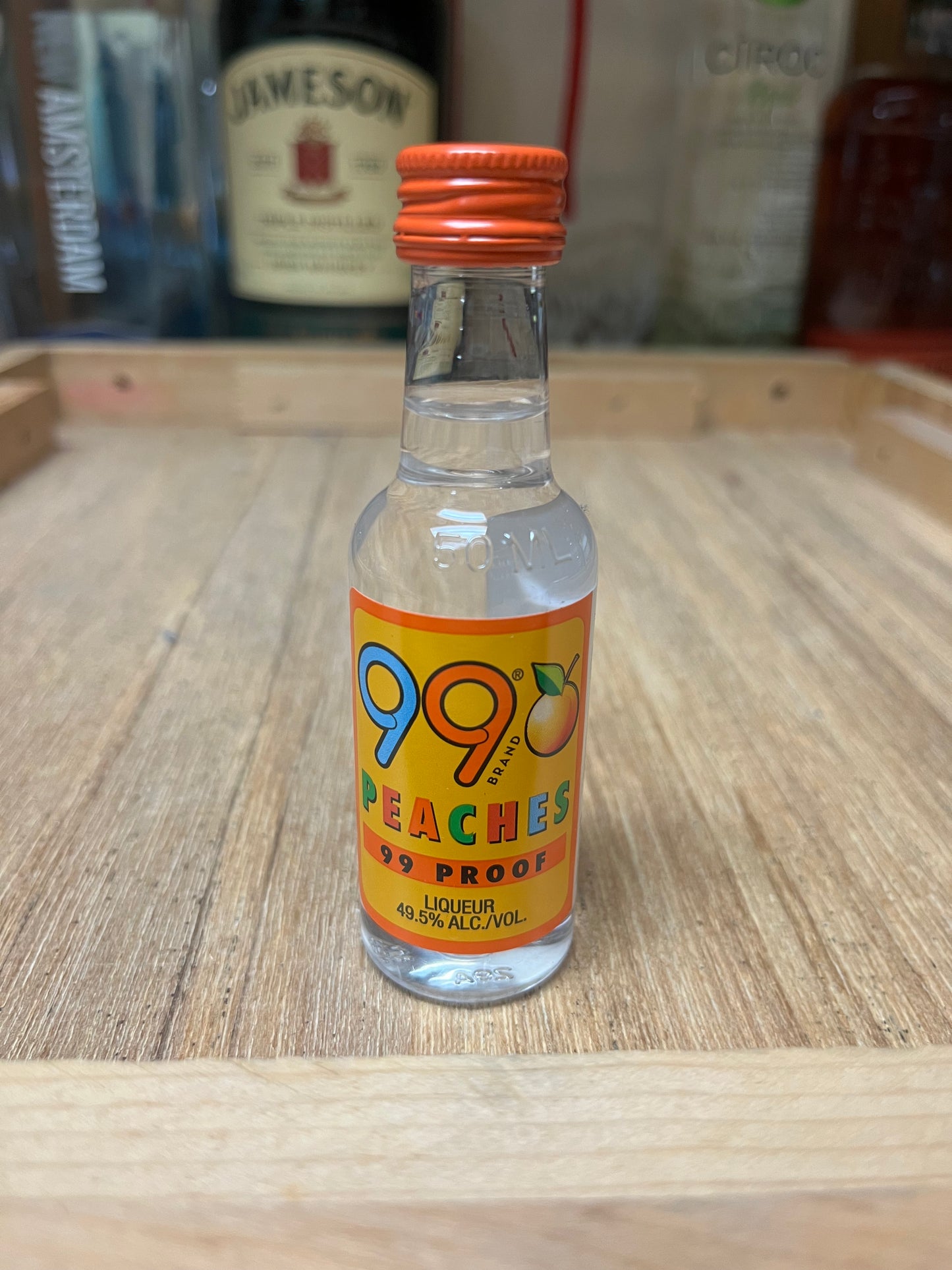 99 "peaches" Liqueur (50 mL)
