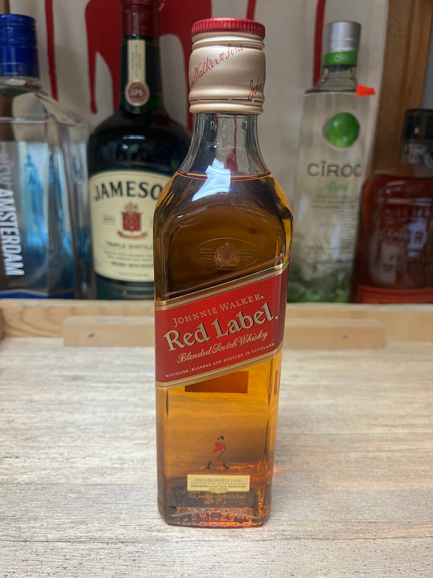 Johnny Walker Whiskey "Red" (375 mL)