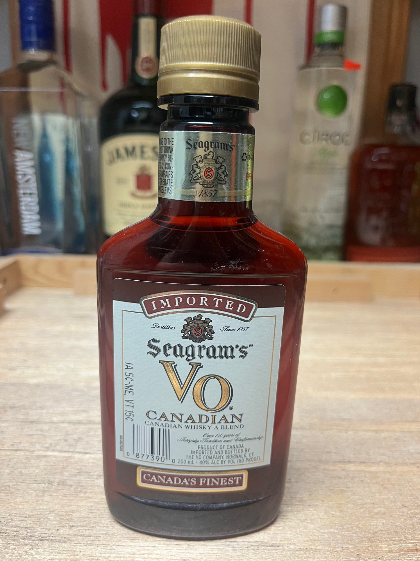 Seagram's VO Whiskey (200 mL)