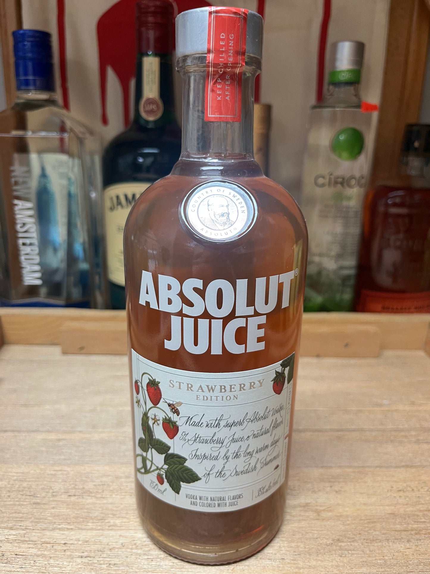 ABSOLUT Vodka "Strawberry" (750 mL)